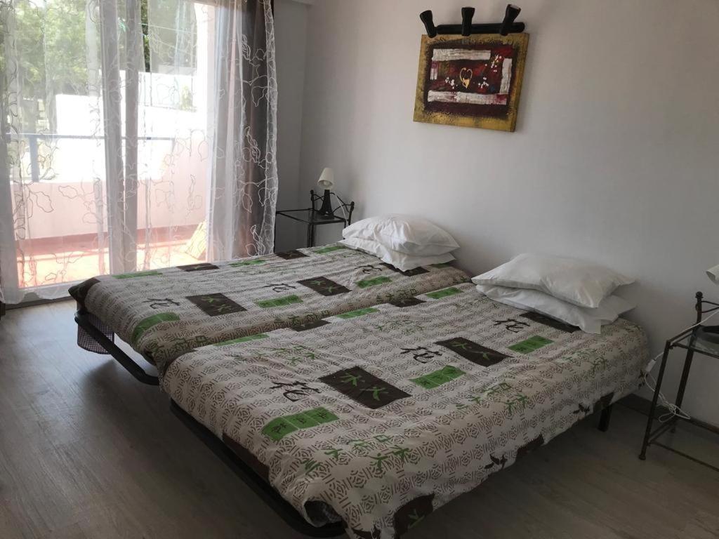 Guest House Casa Ramos On The Strip Albufeira Exterior photo