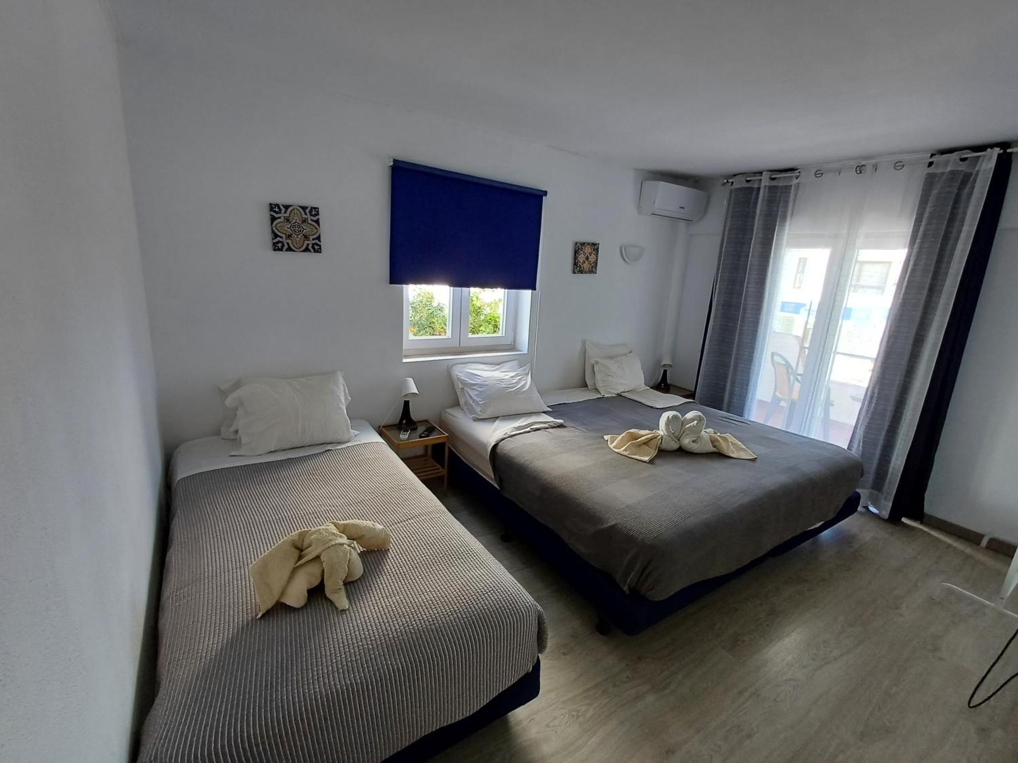Guest House Casa Ramos On The Strip Albufeira Exterior photo